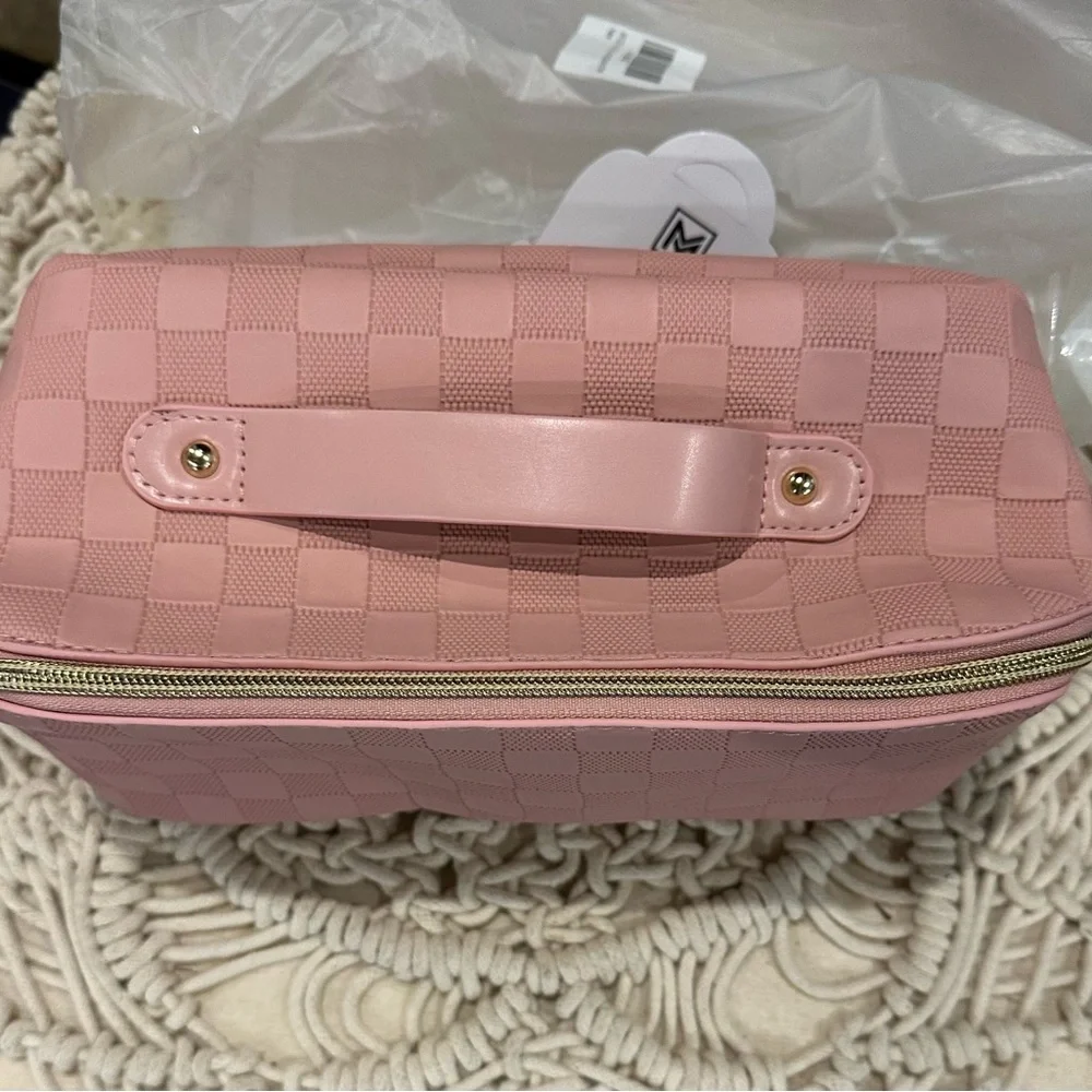 Pink Checkered Women's makeup/ toiletry Bag